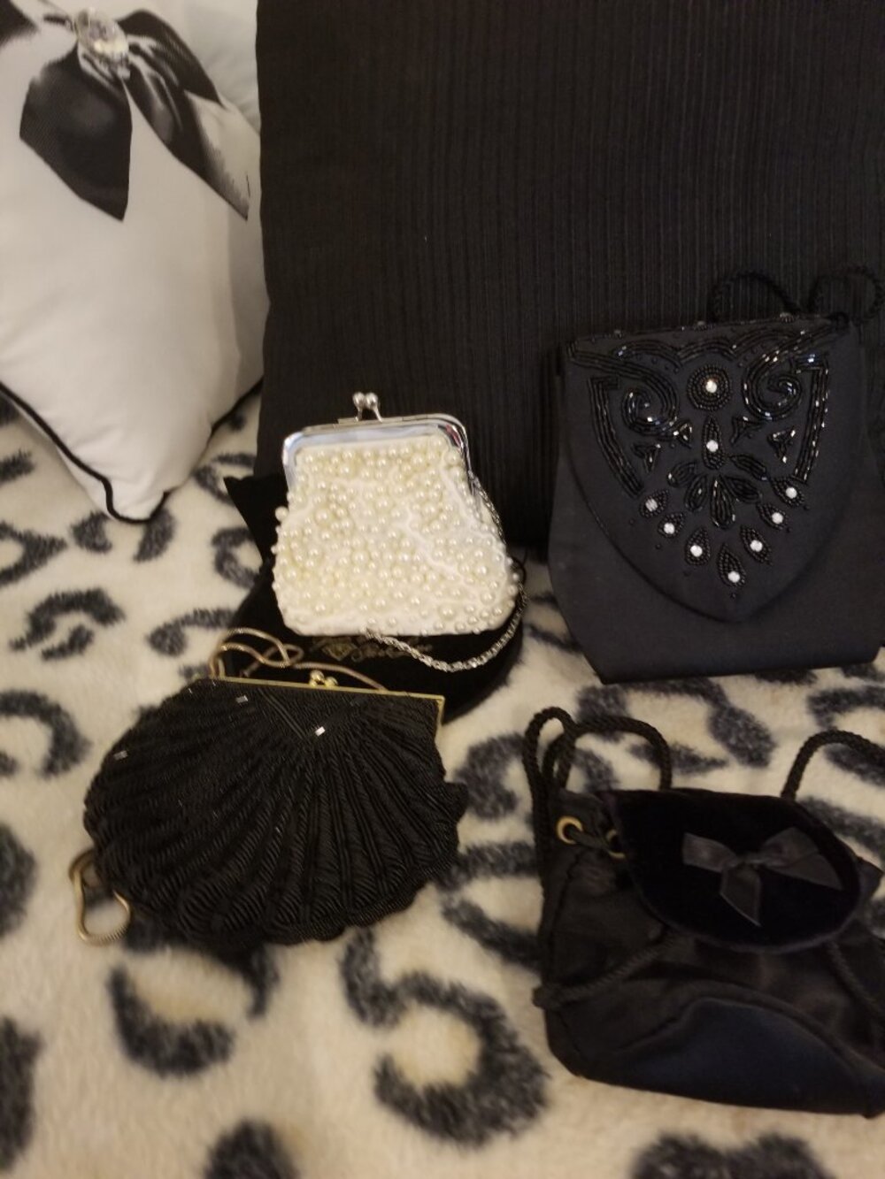 Girls night out small bags in a set